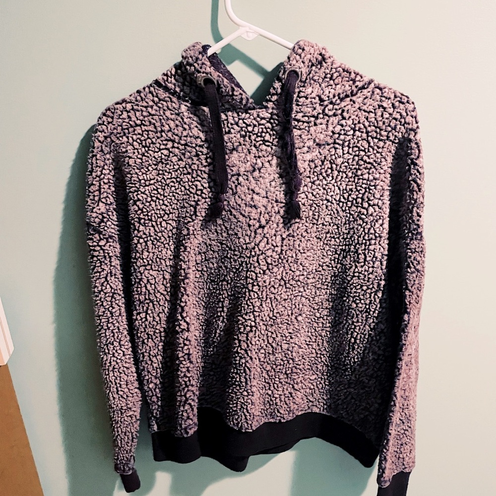 Poof New York Sherpa Pullover